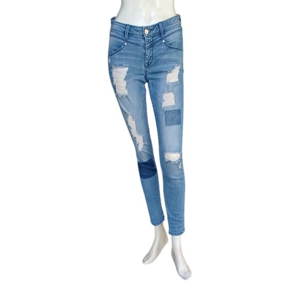 bebe Denim - 8128.......bebe Skinny Jeans Size 27, W26" 27"Inseam  8"Rise